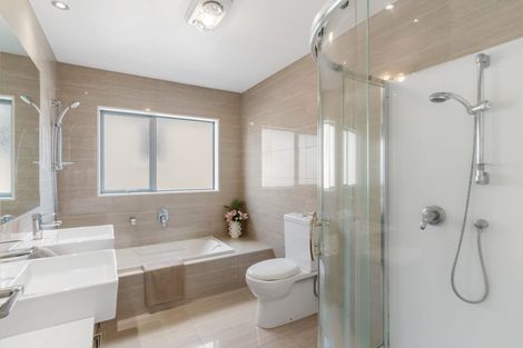 Photo of property in 77 Valderama Drive, Flat Bush, Auckland, 2019