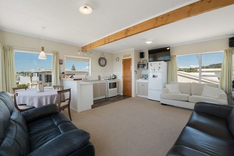 Photo of property in 271 Seaforth Road, Waihi Beach, 3611