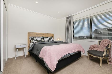 Photo of property in 1 Flounder Road, Hobsonville, Auckland, 0616