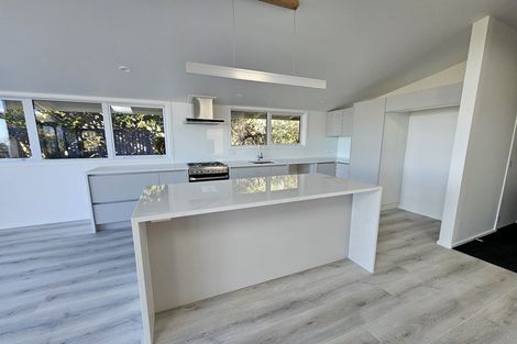 Photo of property in 4 Thelma Crescent, Torbay, Auckland, 0630