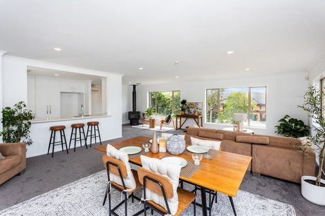 Photo of property in 34 Te Kauri Place, Helensville, 0800