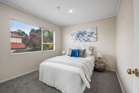 Photo of property in 36 Woodstock Road, Forrest Hill, Auckland, 0620