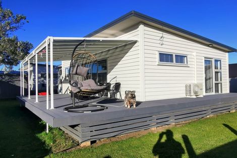 Photo of property in 27a Matai Street, Waikanae, 5036