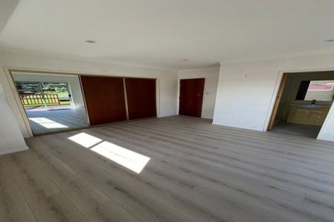 Photo of property in 3 Robin Lane, Browns Bay, Auckland, 0630