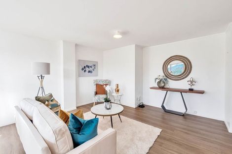 Photo of property in 2/19 Copley Street, New Lynn, Auckland, 0600