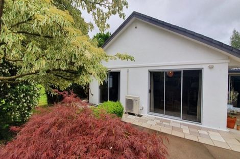 Photo of property in 10 Courtenay Place, Owhata, Rotorua, 3010