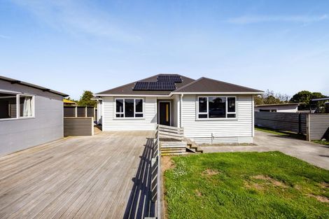 Photo of property in 17 Fitzroy Street, Normanby, Hawera, 4614