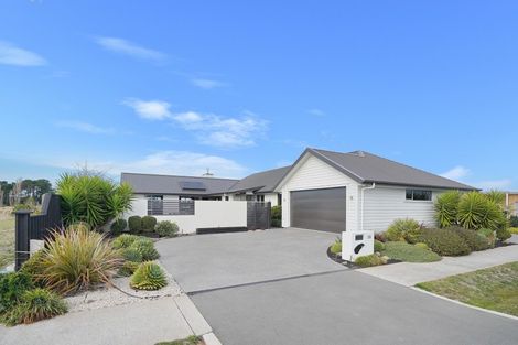 Photo of property in 36 Te Kohanga Drive, Pegasus, 7612