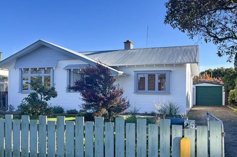 Photo of property in 25 Argyle Avenue, Takaro, Palmerston North, 4410