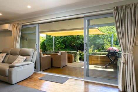 Photo of property in 6a Huia Street, Waikawa, Picton, 7220