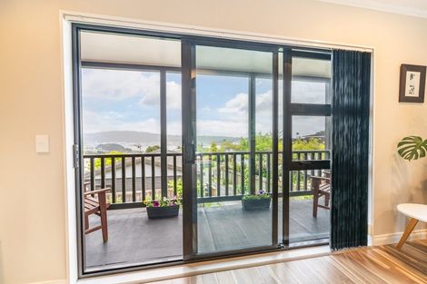 Photo of property in 2/75 Eskdale Road, Papakowhai, Porirua, 5024
