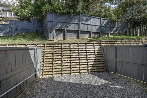 Photo of property in St Giles Court Apartments, 18/6 Vallance Street, Kilbirnie, Wellington, 6022