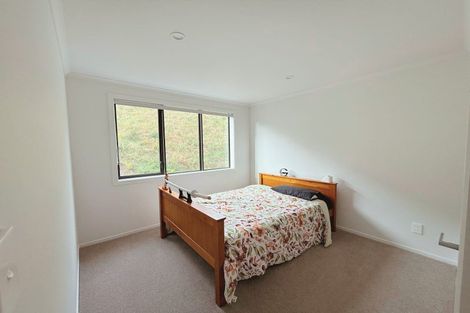 Photo of property in 15 Holystone Road, Whitby, Porirua, 5024