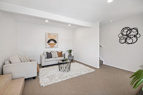 Photo of property in 80 Glendale Road, Glen Eden, Auckland, 0602