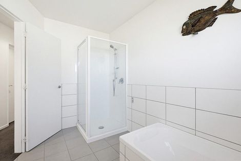 Photo of property in 22a Main Road, Titahi Bay, Porirua, 5022