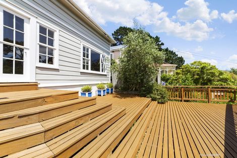 Photo of property in 4a Melrose Crescent, Melrose, Wellington, 6023