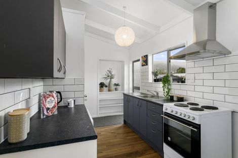 Photo of property in 149a George Street, Stokes Valley, Lower Hutt, 5019