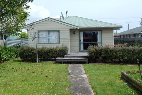 Photo of property in 29 Russell Street, Westport, 7825