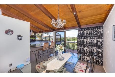 Photo of property in 47 Layton Road, Manly, Whangaparaoa, 0930