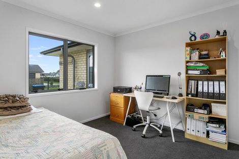 Photo of property in 60 Jarrett Terrace, Leamington, Cambridge, 3432