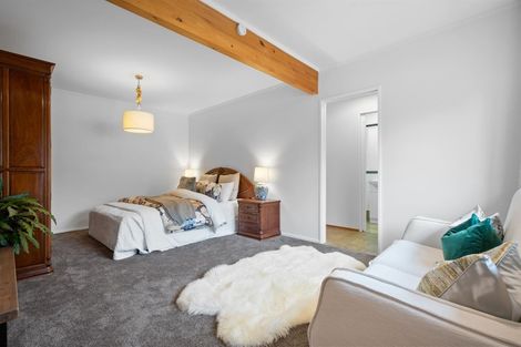 Photo of property in 37 Santa Monica Place, Goodwood Heights, Auckland, 2105