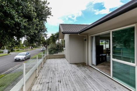 Photo of property in 67 Whiteley Street, Moturoa, New Plymouth, 4310