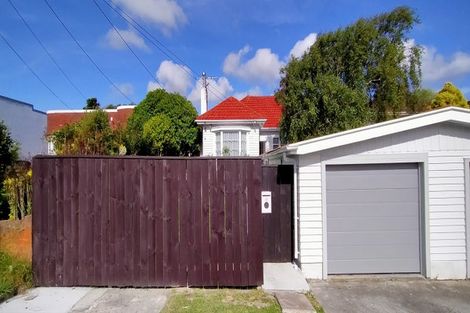 Photo of property in 18 Handyside Street, Tawa, Wellington, 5028