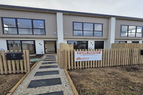 Photo of property in 1/14 Kelvin Road, Papakura, 2110