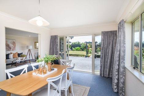 Photo of property in 17 Brookside Close, Highbury, Palmerston North, 4412