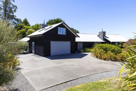 Photo of property in 146 Highland Drive, Acacia Bay, Taupo, 3385