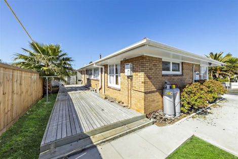 Photo of property in 1/33 Miles Avenue, Papatoetoe, Auckland, 2025