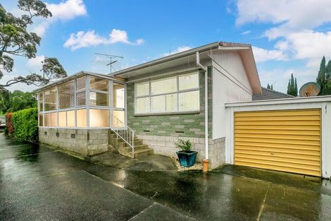 Photo of property in 1/42 Chartwell Avenue, Glenfield, Auckland, 0629