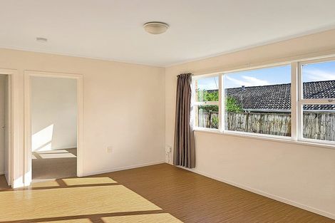 Photo of property in 2/19 Gowing Drive, Meadowbank, Auckland, 1072