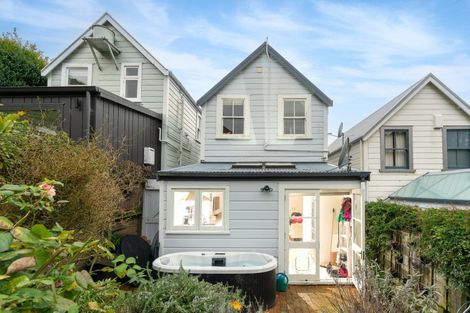 Photo of property in 5b Saint Mary Street, Thorndon, Wellington, 6011