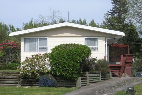 Photo of property in 52 Pandora Avenue, Sunnybrook, Rotorua, 3015