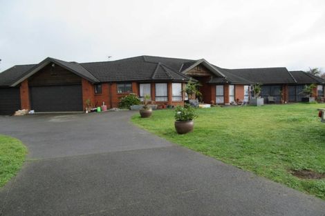 Photo of property in 16a Burberry Road, Karaka, Drury, 2578