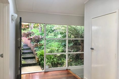 Photo of property in 62 Braemar Road, Castor Bay, Auckland, 0620