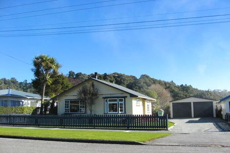 Photo of property in 112 Sinnott Road, Greymouth, 7805