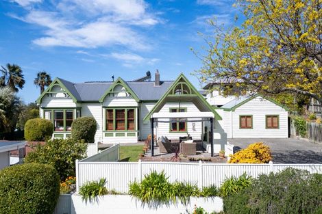 Photo of property in 119 Chaucer Road, Hospital Hill, Napier, 4110