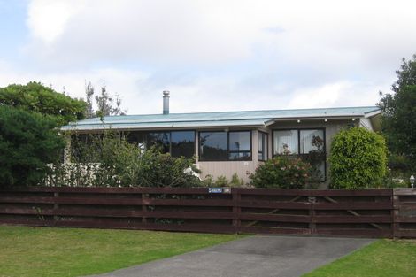 Photo of property in 24 Robert Street, Mangawhai Heads, Mangawhai, 0505
