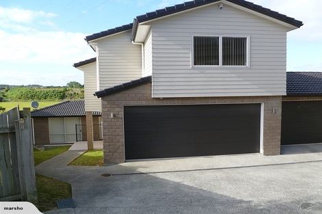 Photo of property in 24 Fairchild Avenue, Goodwood Heights, Auckland, 2105