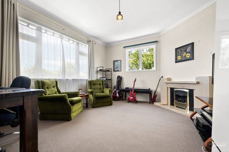 Photo of property in 381 Jackson Street, Petone, Lower Hutt, 5012