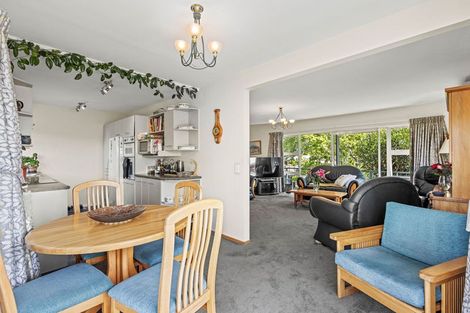 Photo of property in 32 Claridges Road, Casebrook, Christchurch, 8051