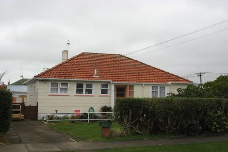 Photo of property in 577 Queen Street East, Levin, 5510