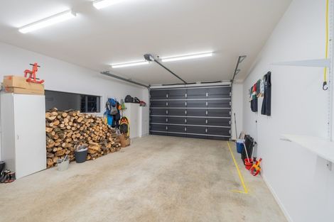 Photo of property in 10 Red Deer Place, Te Anau, 9600