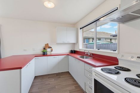 Photo of property in 2/2 Bentley Street, Russley, Christchurch, 8042