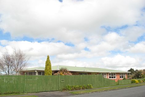 Photo of property in 5 Ferdinand Street, Stratford, 4332