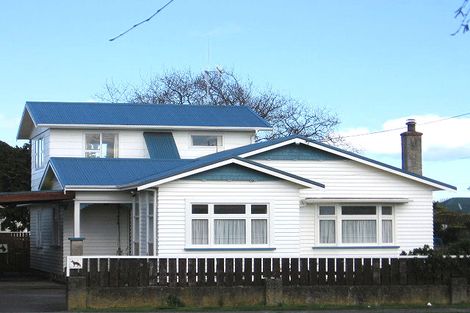 Photo of property in 99 Queen Street West, Levin, 5510