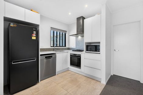 Photo of property in 3/1 Scott Road, Hobsonville, Auckland, 0616