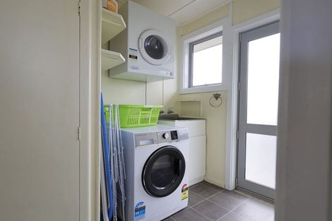 Photo of property in 27 Howden Street, Te Anau, 9600